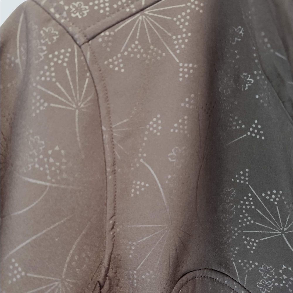 Light Jacket - Picture 4 of 7